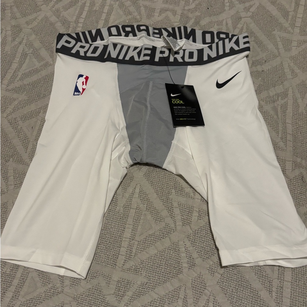 Nike Pro Dri Fit Compression Shorts Adult Large White with Gray New with Tags